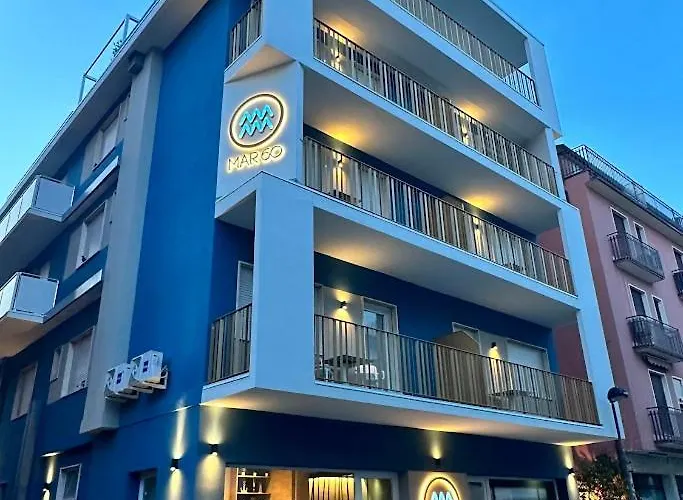 Mar60 아파트호텔 4*